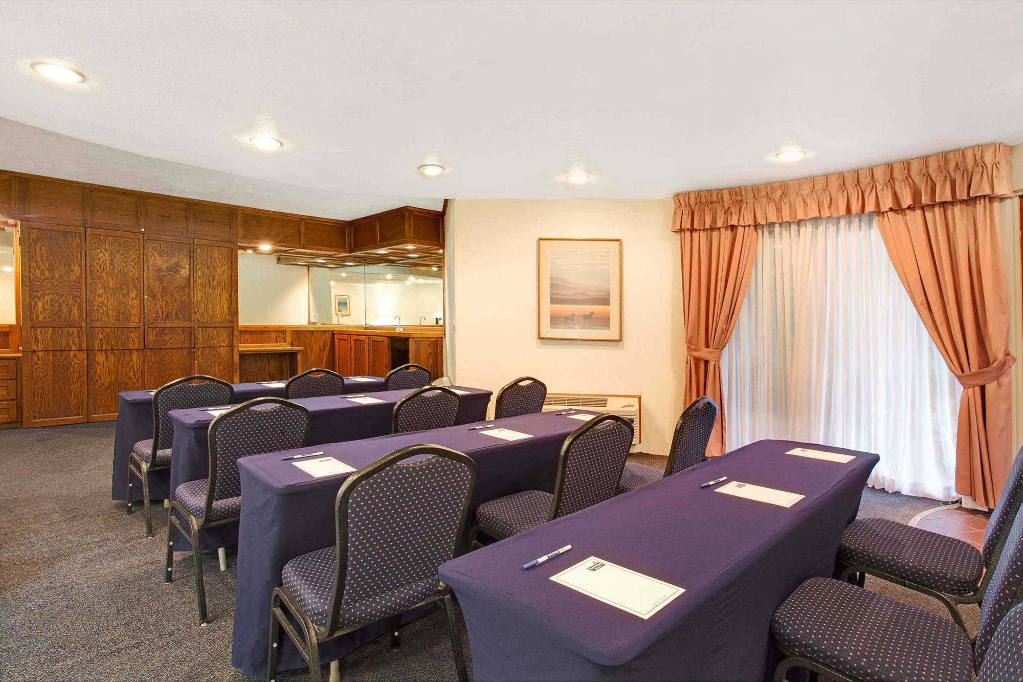 Travelodge Hotel At Lax ลอสแอนเจลิส ภายนอก รูปภาพ