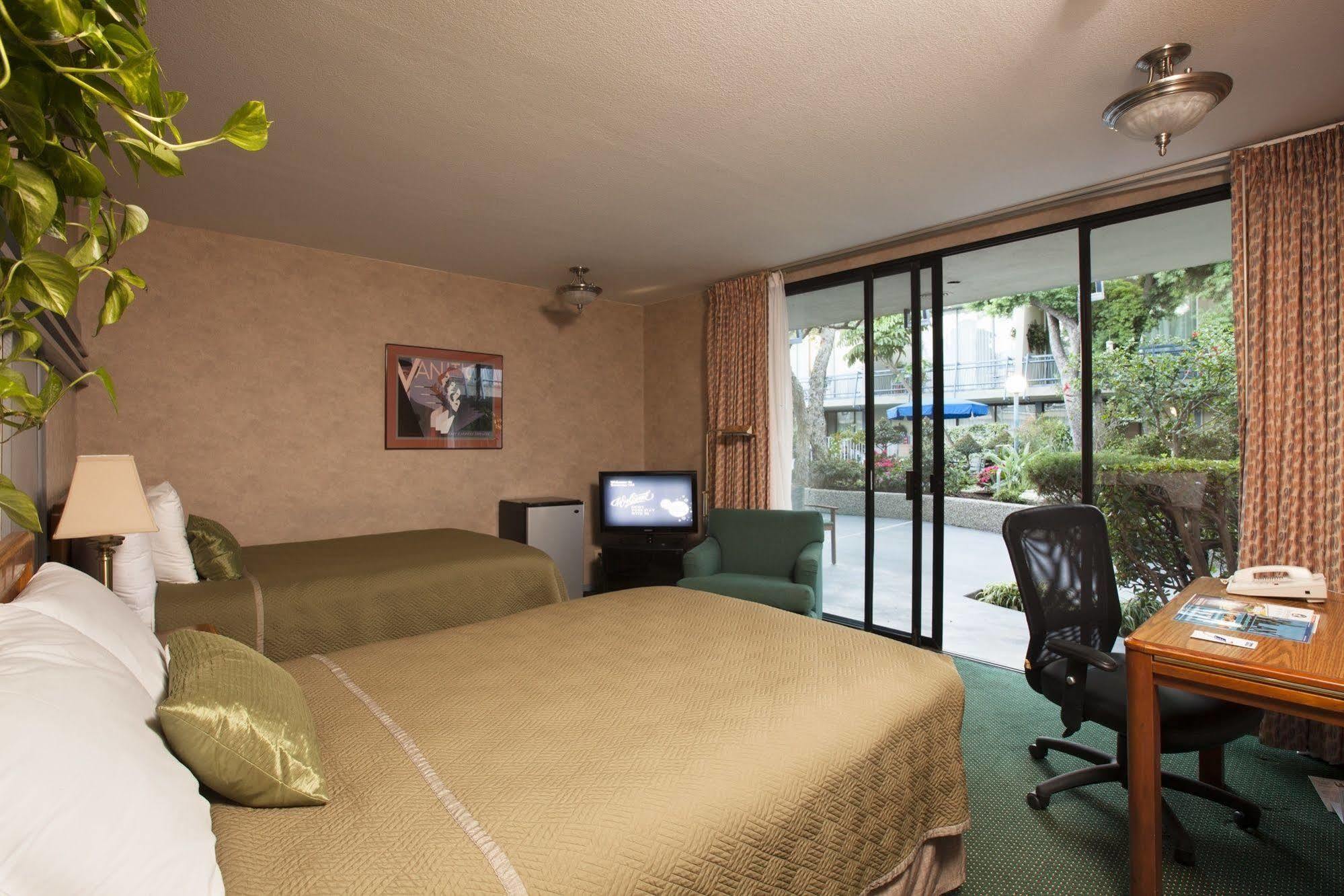 Travelodge Hotel At Lax ลอสแอนเจลิส ภายนอก รูปภาพ